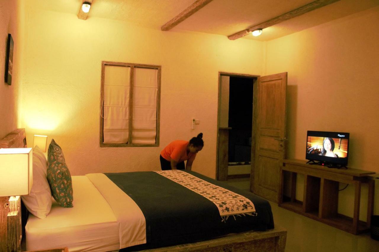 Adore Guesthouse Amed  Ngoại thất bức ảnh